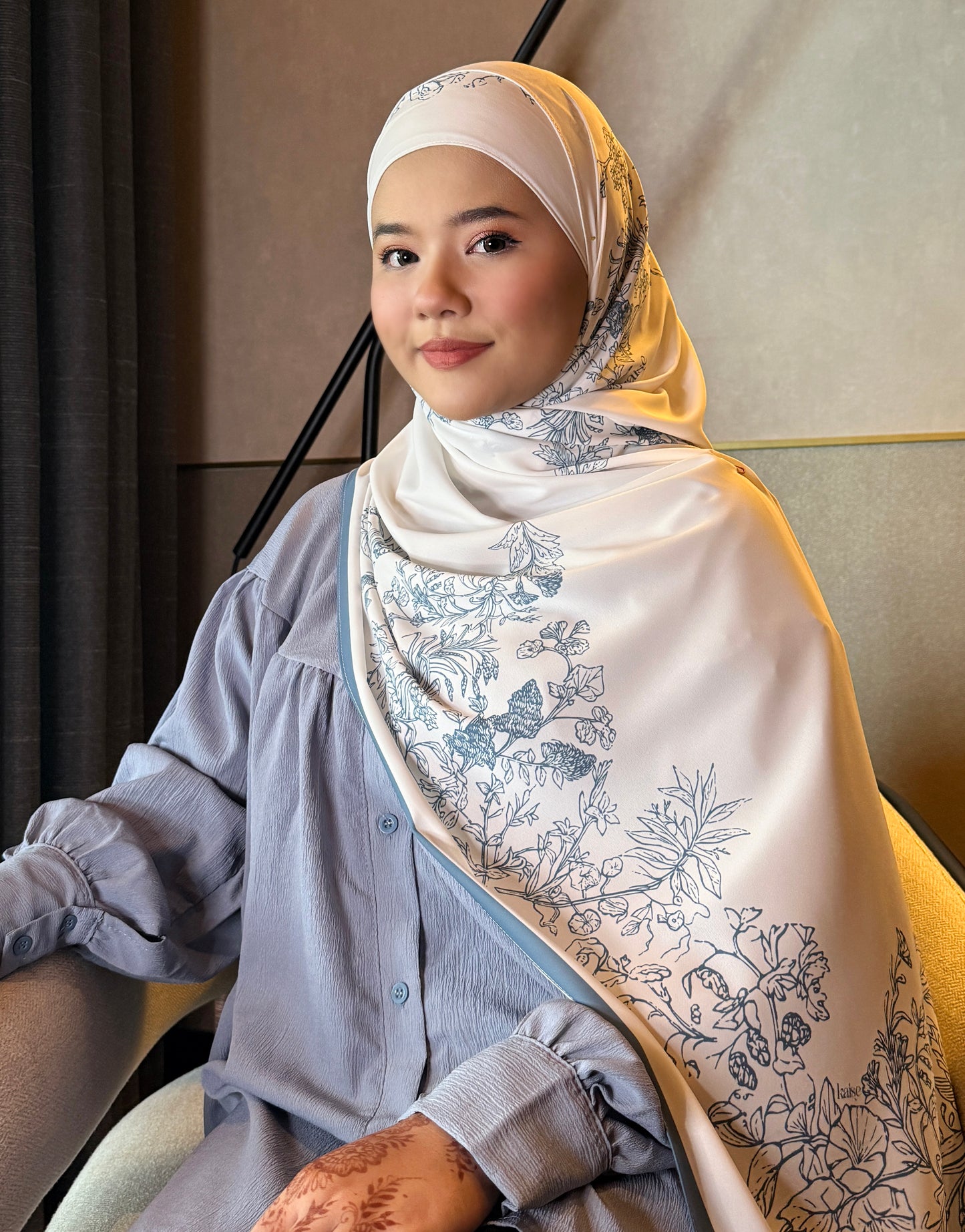 Chinoiserie (Steel Blue)