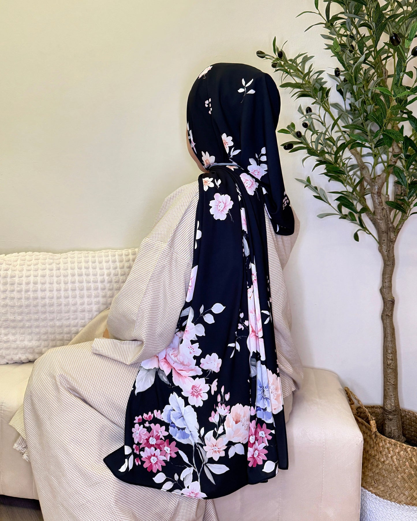 Flutterbloom (Black)