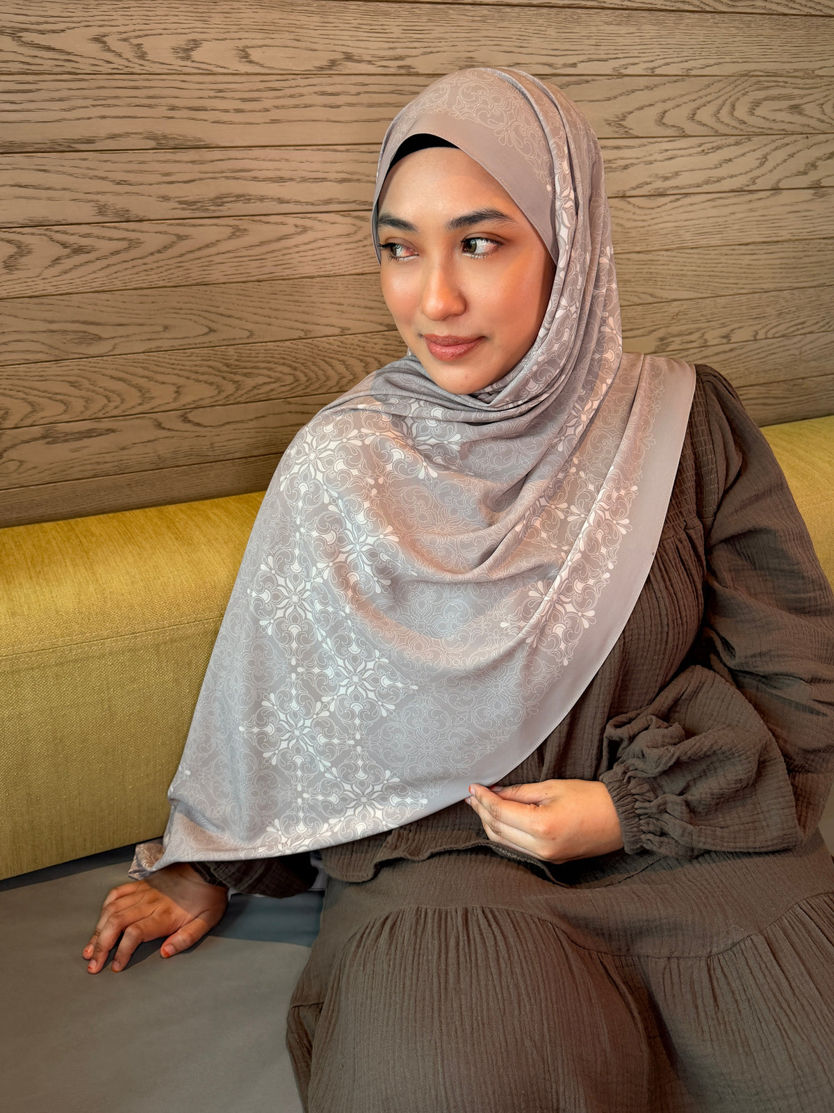 Signature Collection (Light Taupe)