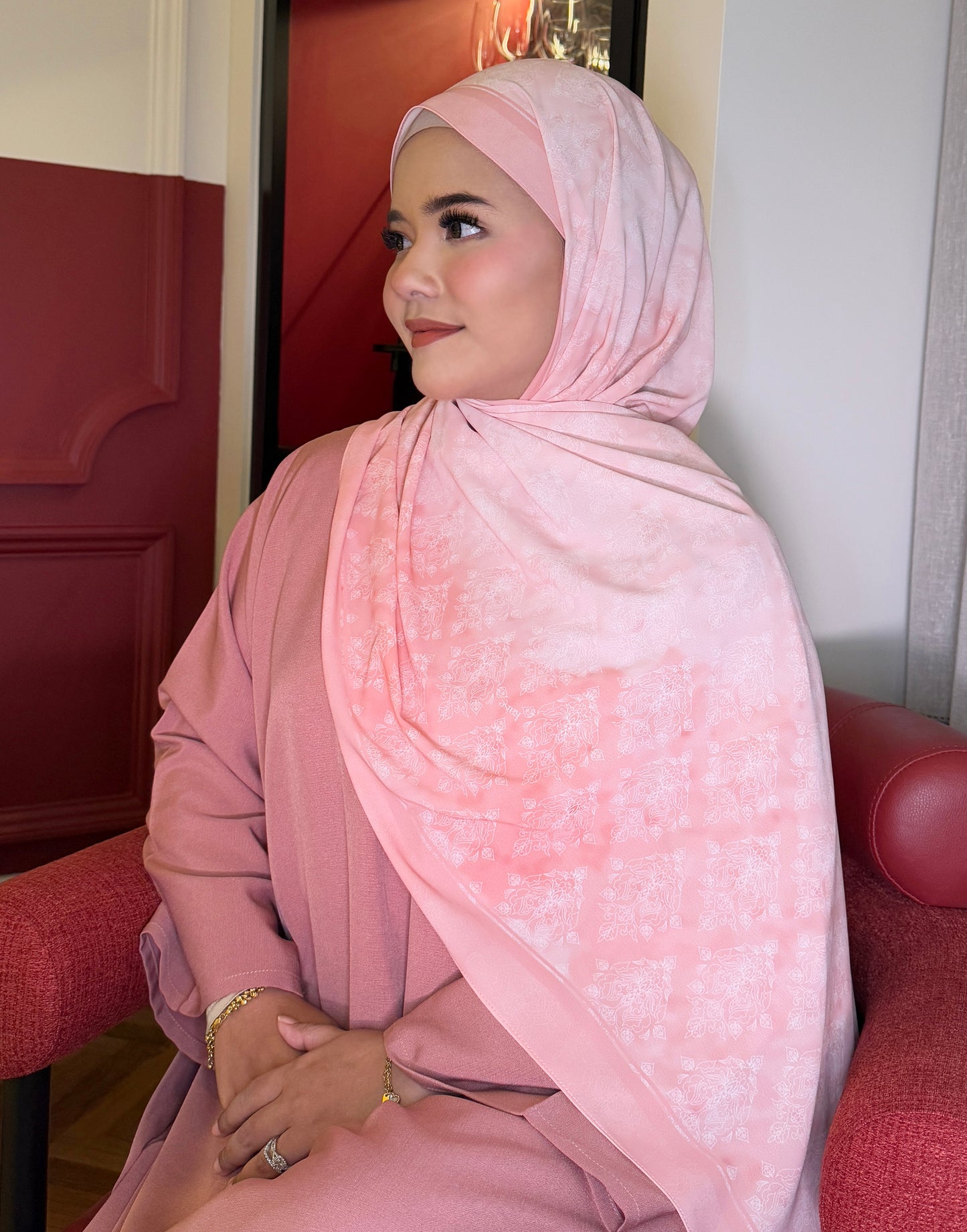 Damask Ombre (Pink)