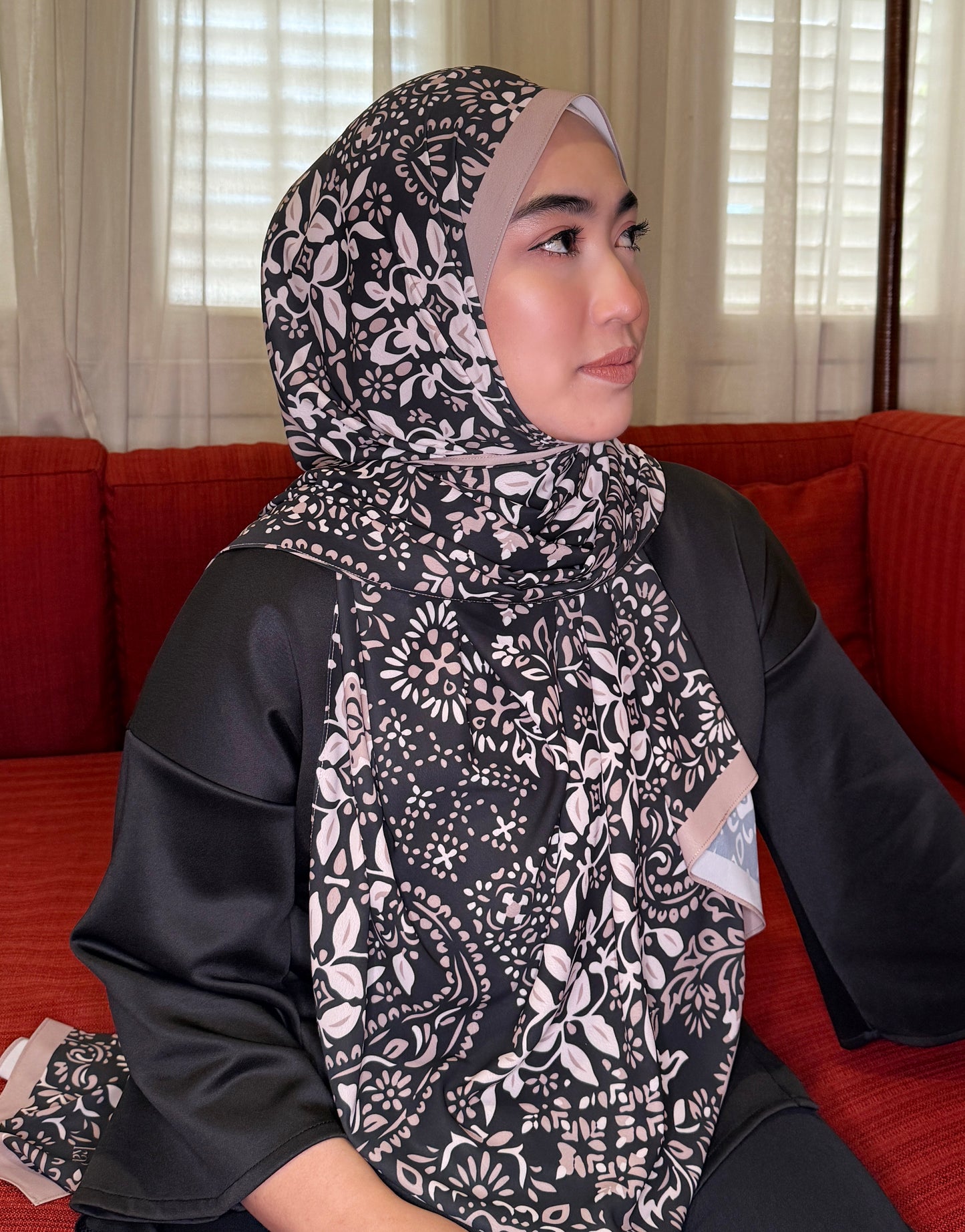 Paisley (Black Taupe)