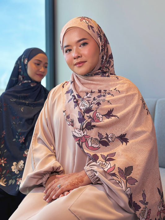 Flora (Beige Blush)