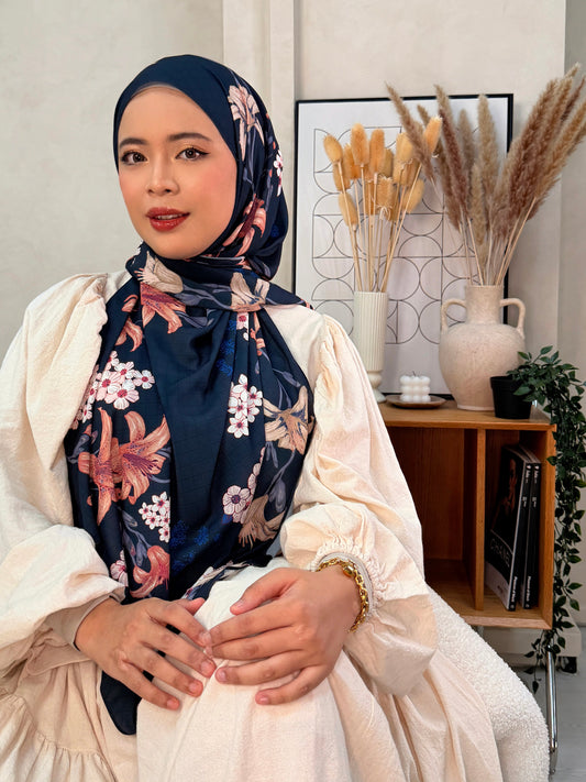 Taman Lily (Navy)
