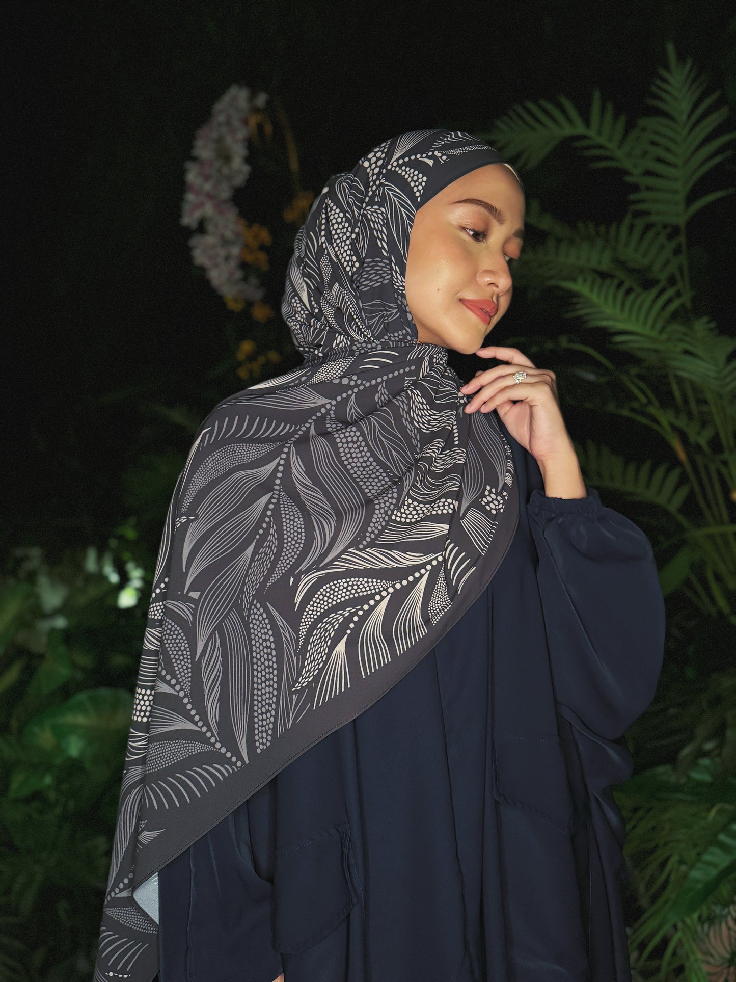 Harmony (Dark Grey)