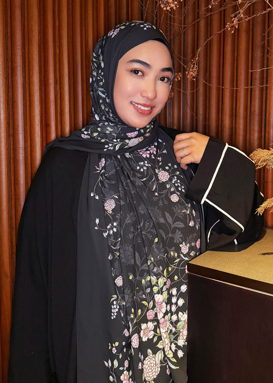 A Thousand Flowers (Black)