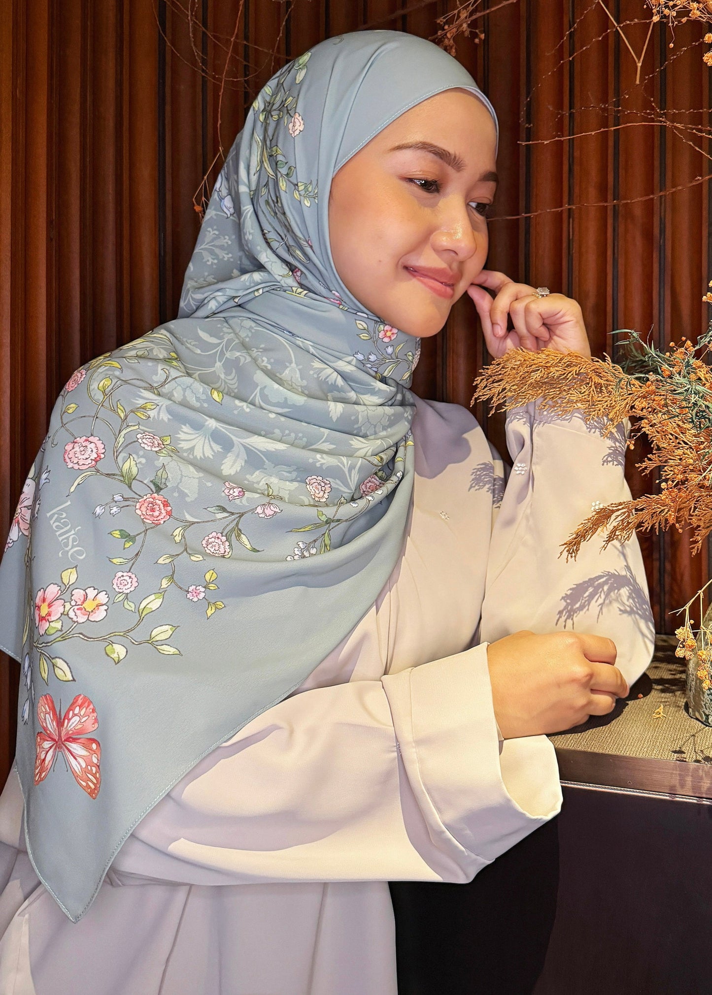 A Thousand Flowers (Soft Green)