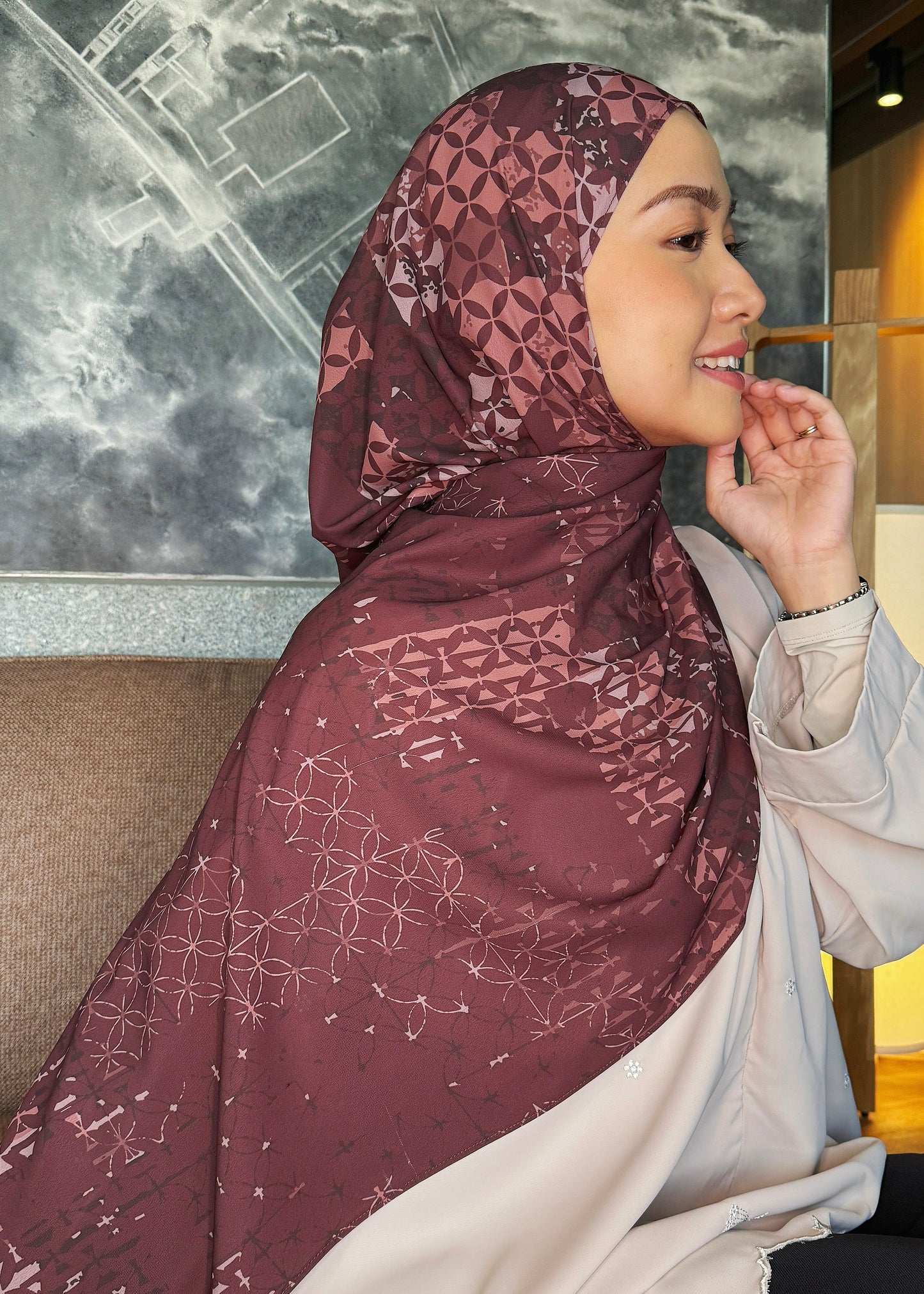 Modern Kawung (Dark Brown)