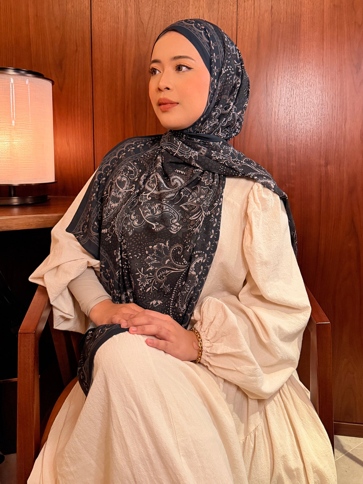 Heirloom (Dark Navy)