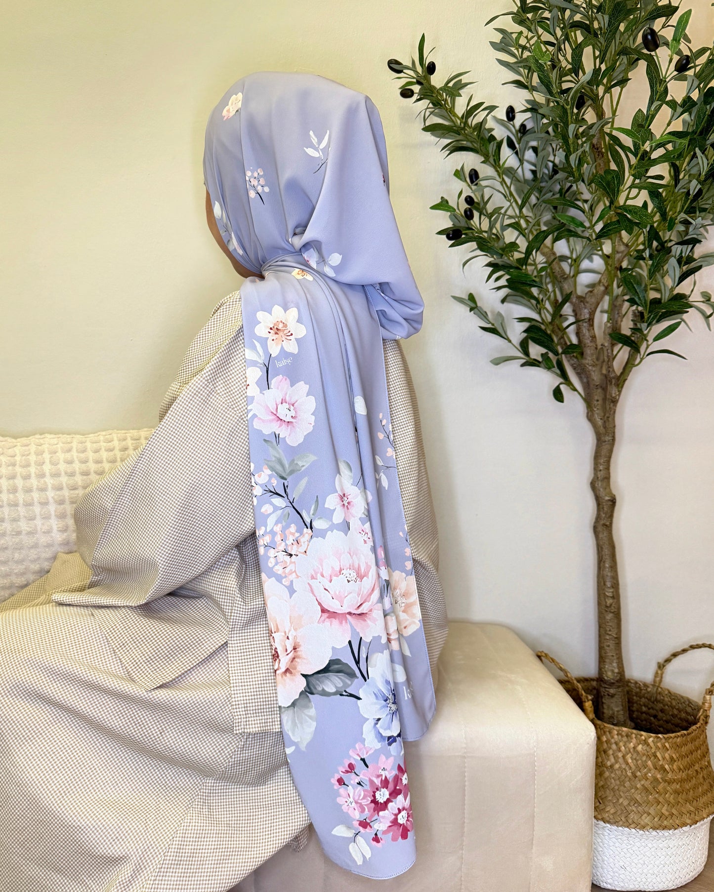 Flutterbloom (White)