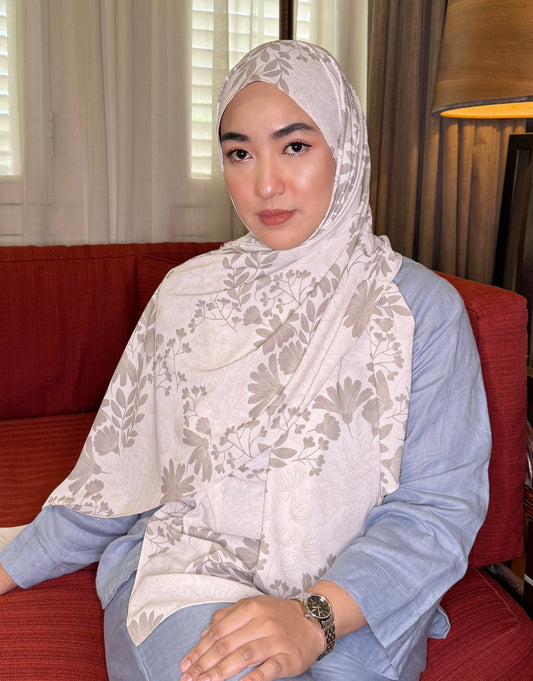 Serenity (Light Taupe)