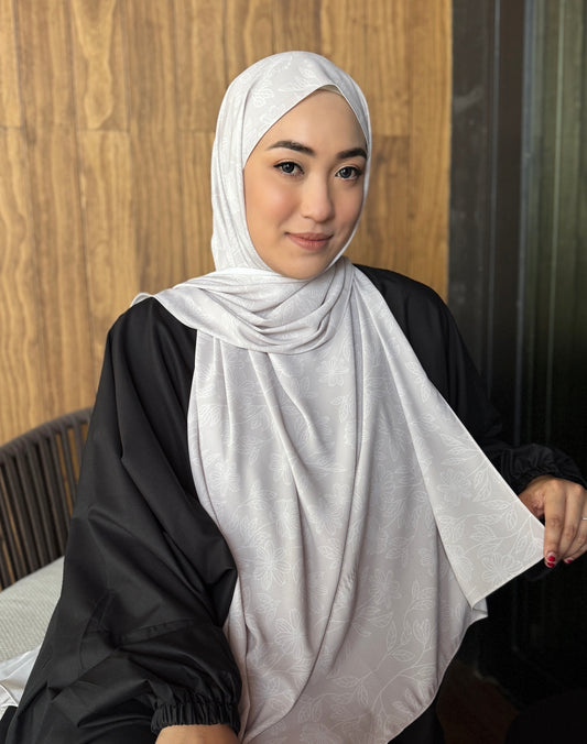Summervine (Light Grey)